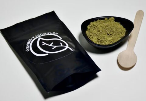 Rozumný přístup je základem zodpovědného užívání kratomu